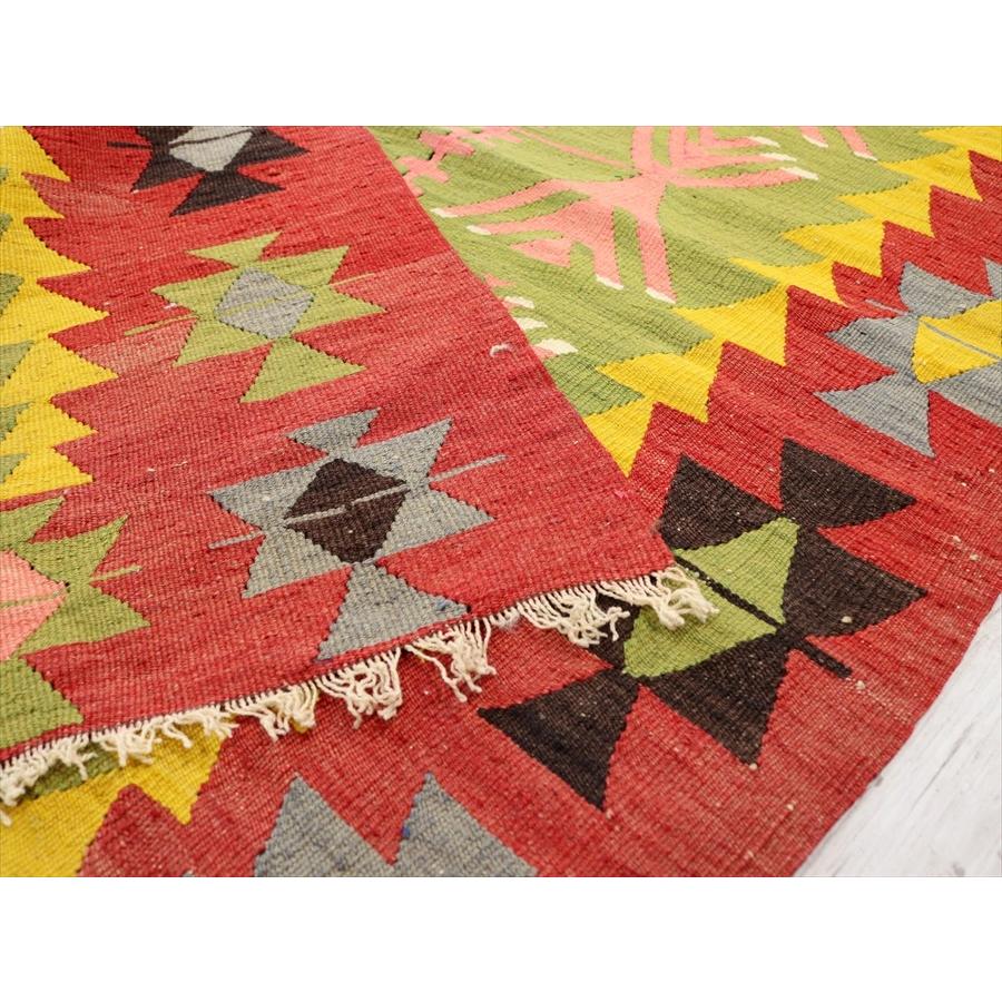 オールドキリム・エシュメ　チェイレキ 132x97cm生命の樹とイーブルアイ 