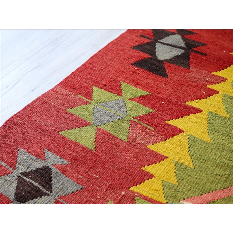 オールドキリム・エシュメ　チェイレキ 132x97cm生命の樹とイーブルアイ 