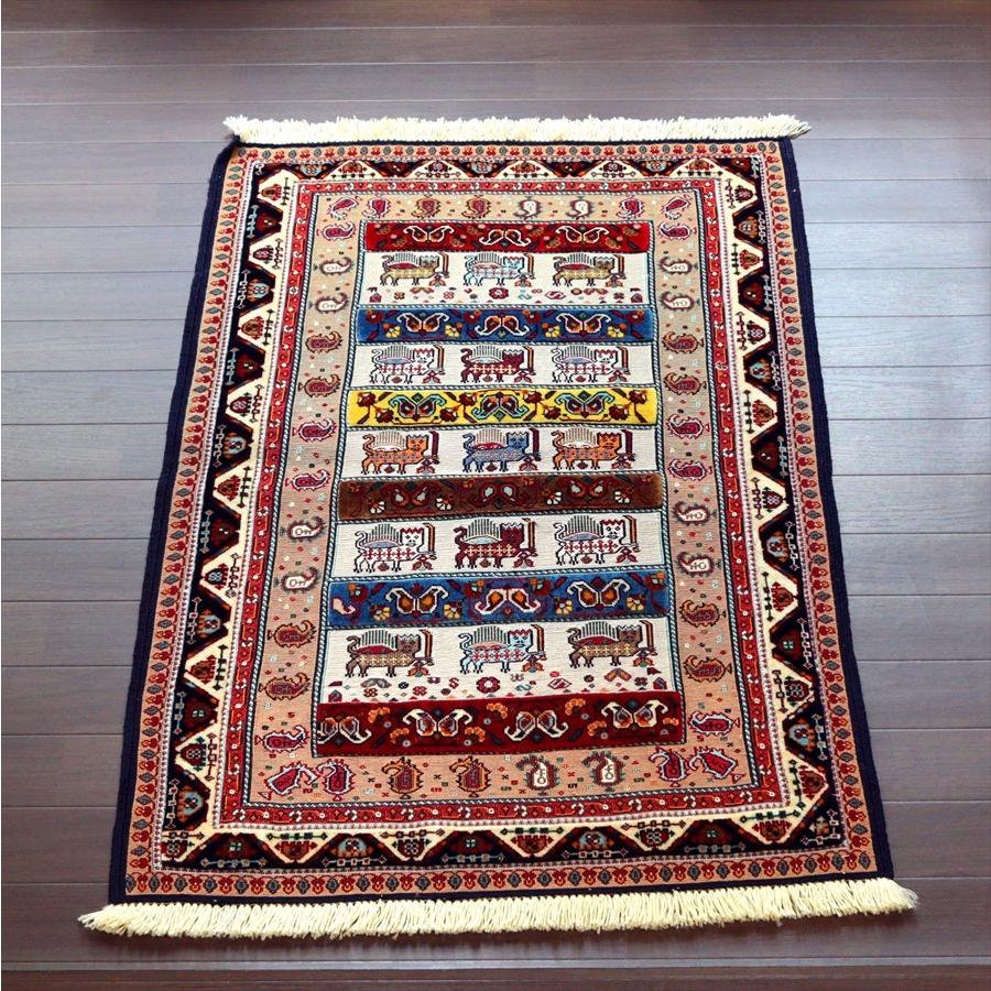 スマックキリム・シルジャン 118x82cm サーベルを持ったライオン 刺繍