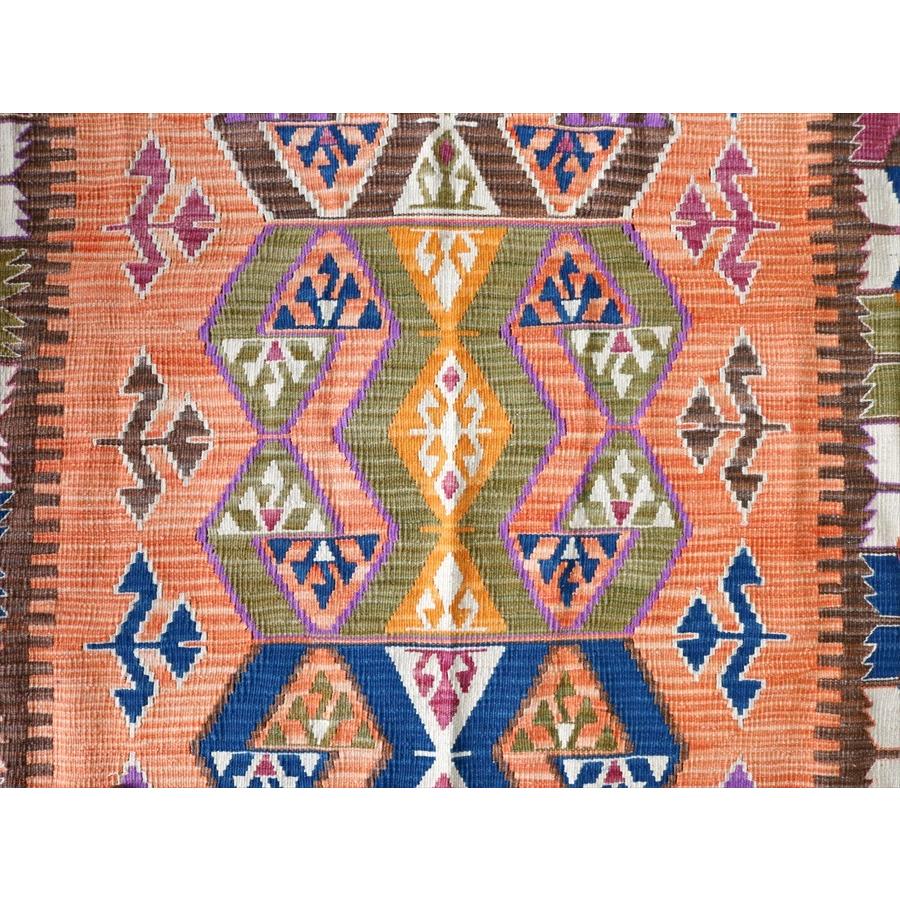 色にこだわるワンランク上のカイセリキリム セッヂャーデ 169x141cm 雄羊の角と翼を広げた鳥のモチーフ | ブランド登録なし | 07