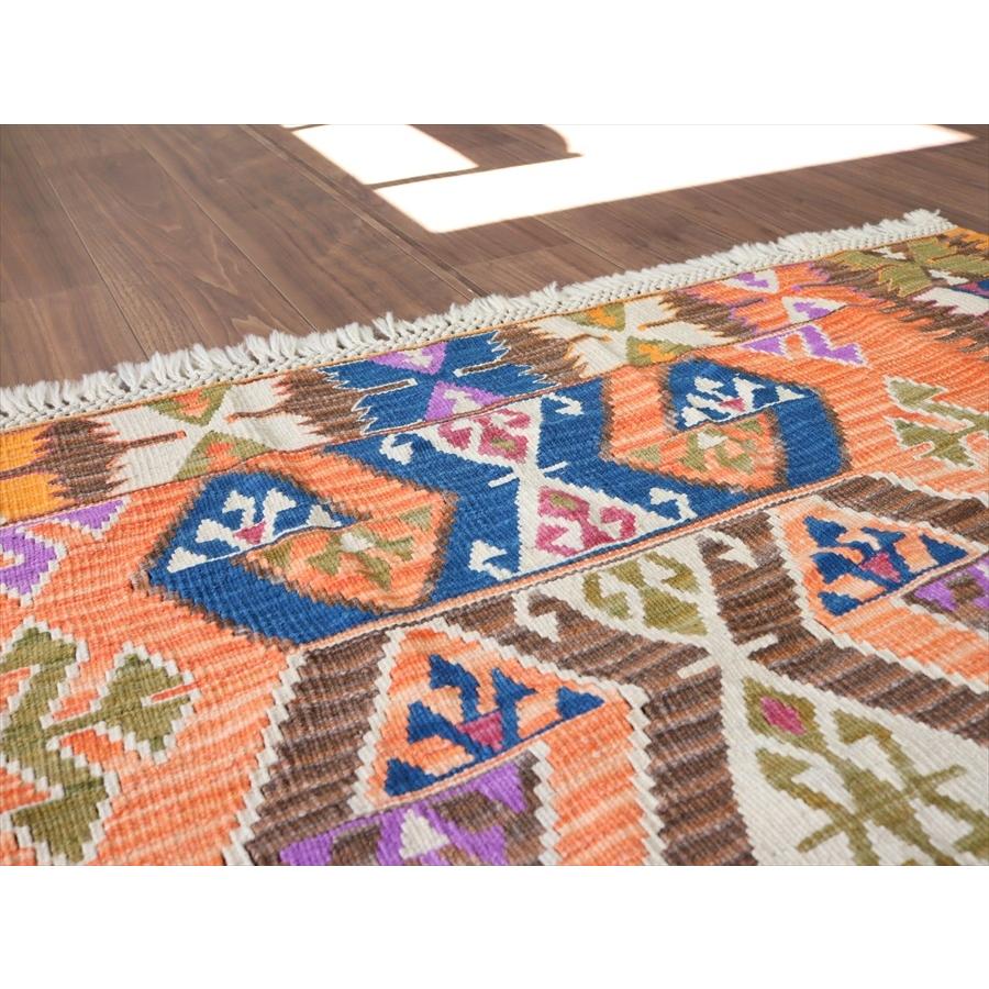 色にこだわるワンランク上のカイセリキリム セッヂャーデ 169x141cm 雄羊の角と翼を広げた鳥のモチーフ | ブランド登録なし | 08