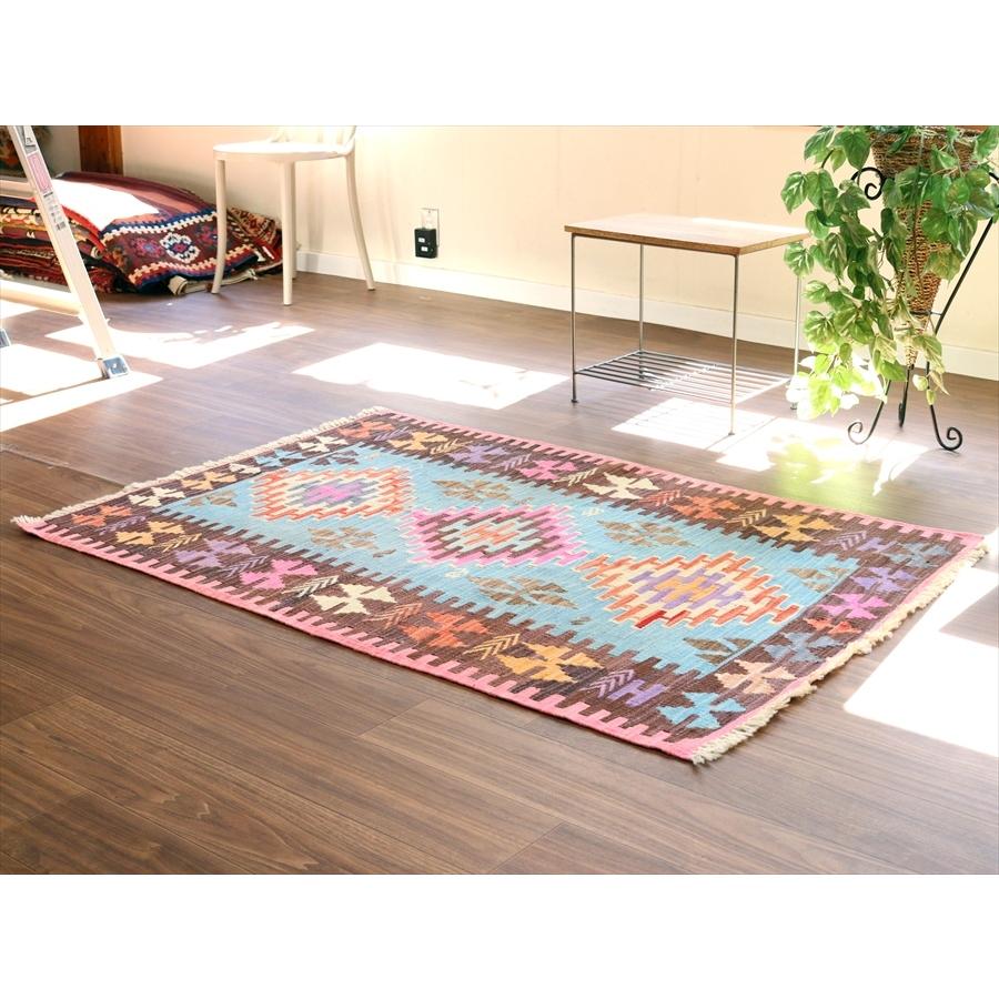 色にこだわるワンランク上のカイセリキリム チェイレキ 141x98cm ３つのメダリオンと麦の穂のモチーフ | ブランド登録なし | 01