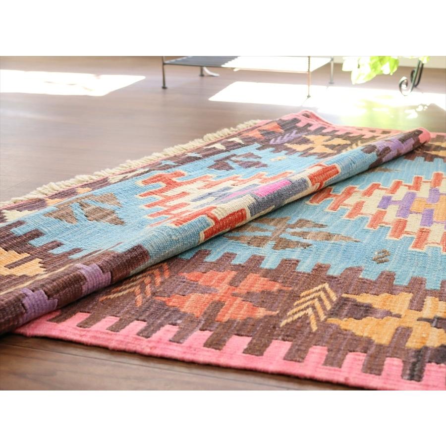 色にこだわるワンランク上のカイセリキリム チェイレキ 141x98cm ３つのメダリオンと麦の穂のモチーフ | ブランド登録なし | 05