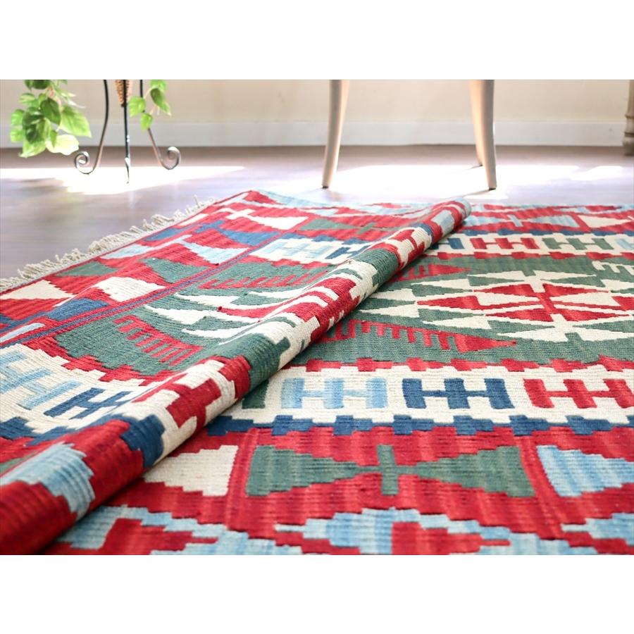 トルコ手織りキリム セッヂャーデ 172x113cm サソリのモチーフ
