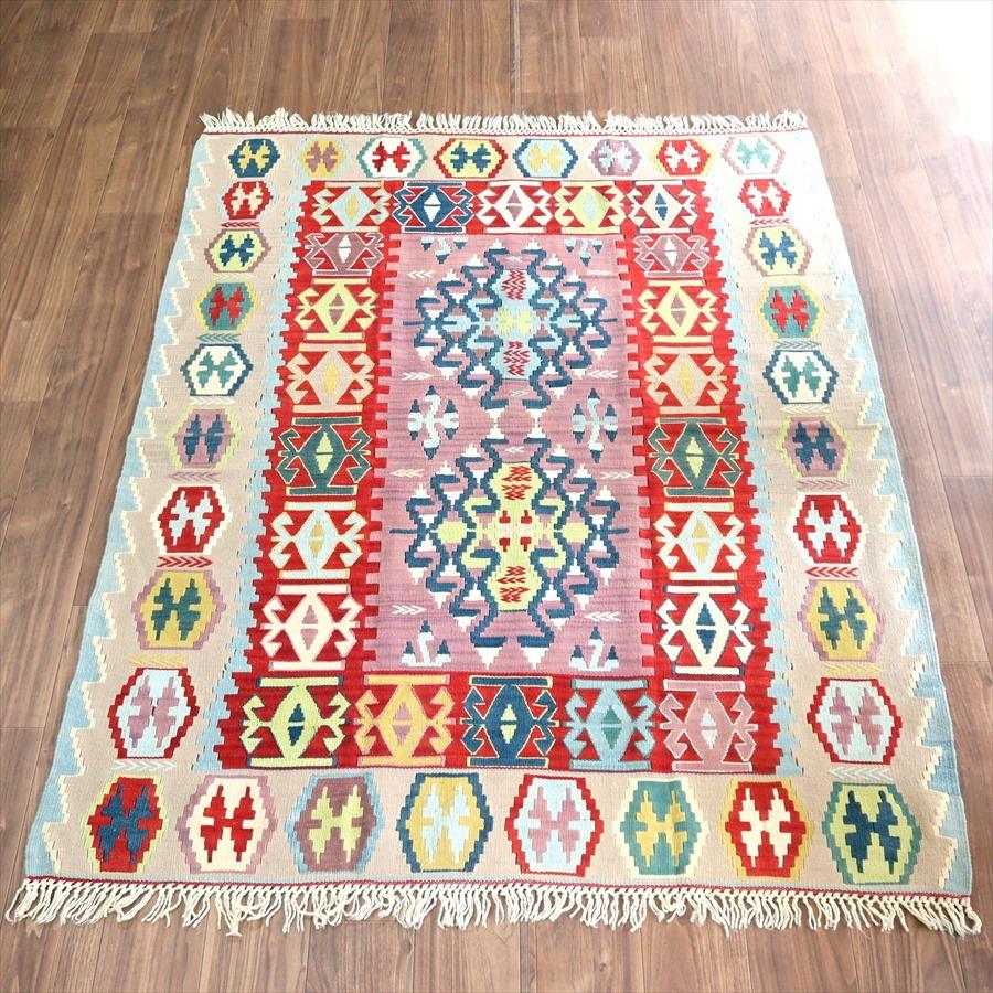 トルコの手織りキリム セッヂャーデ 176x142cm 2つのサソリのモチーフ