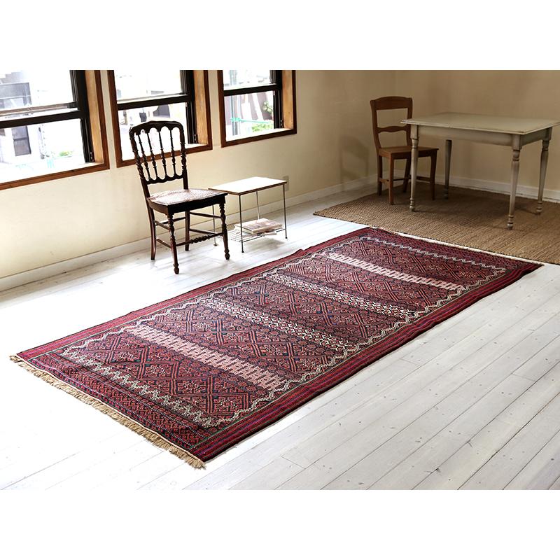 バルーチ族 スザンニ織りのオールドキリム 271x132cm 濃紺と赤 | ブランド登録なし | 01