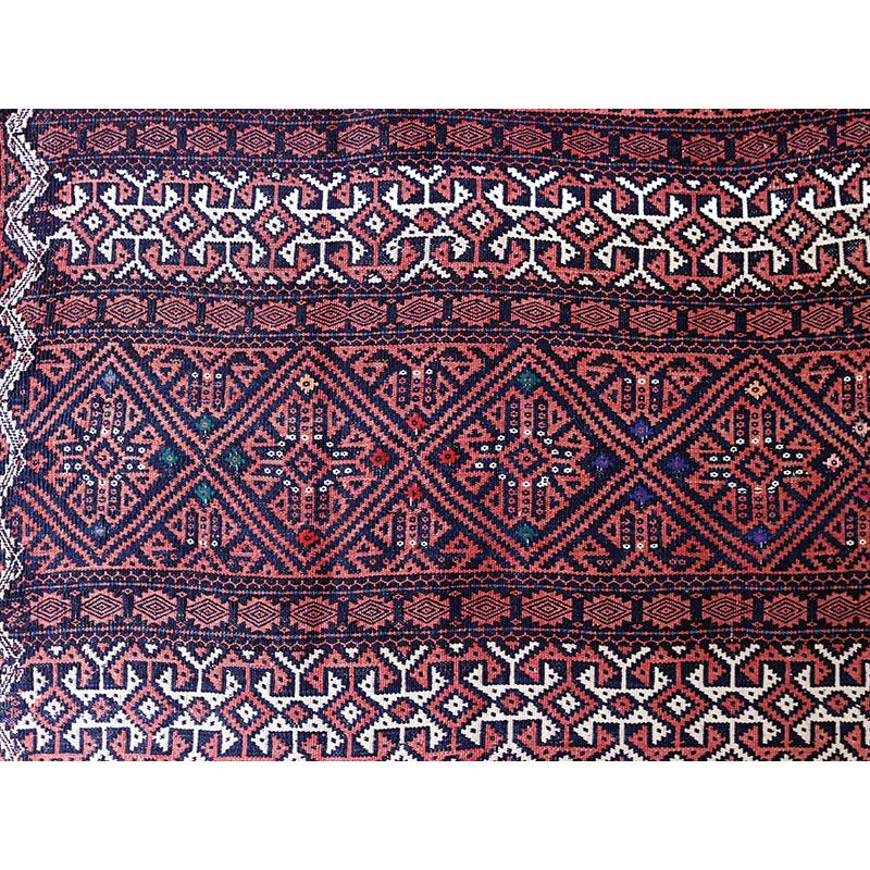 バルーチ族 スザンニ織りのオールドキリム 271x132cm 濃紺と赤 | ブランド登録なし | 04