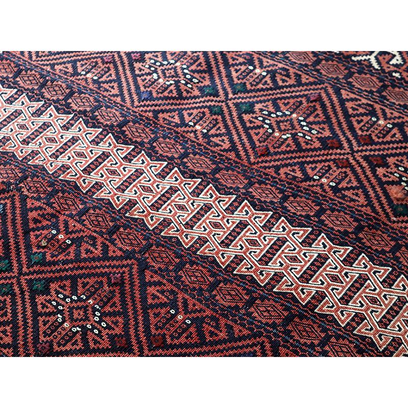 バルーチ族 スザンニ織りのオールドキリム 271x132cm 濃紺と赤 | ブランド登録なし | 06