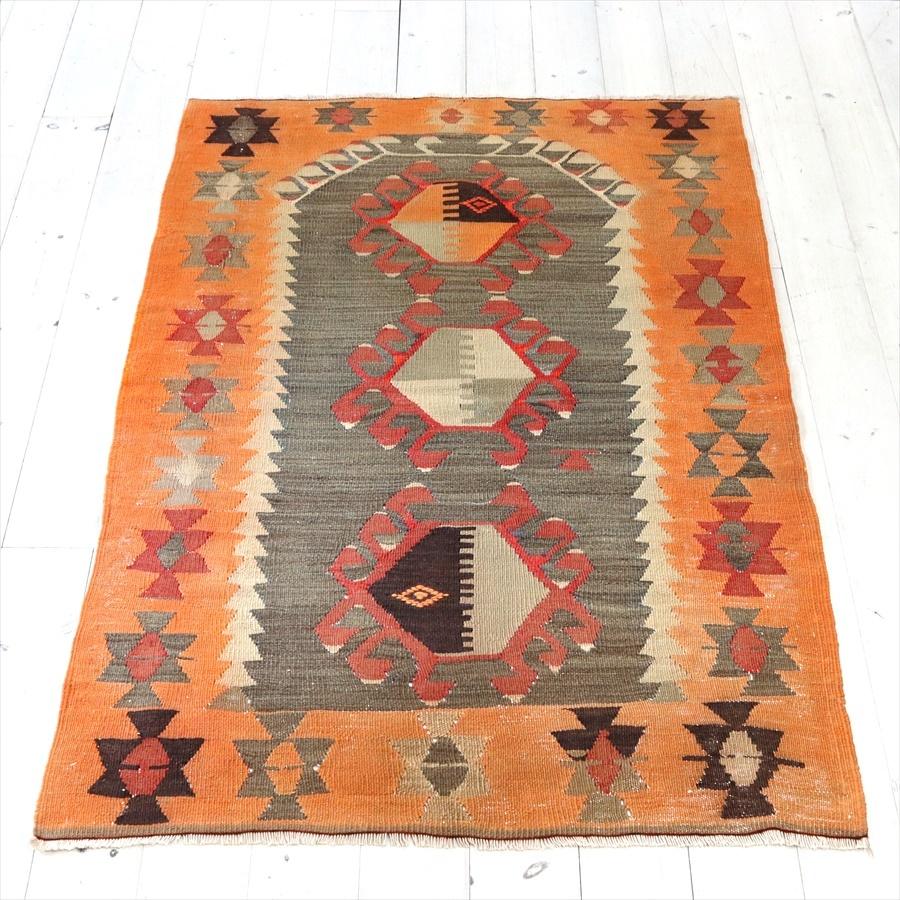 オールドキリム エシュメ  128x87cm ミフラープと３つのサソリのモチーフ | ブランド登録なし