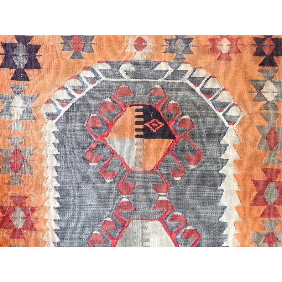 オールドキリム エシュメ  128x87cm ミフラープと３つのサソリのモチーフ | ブランド登録なし | 03