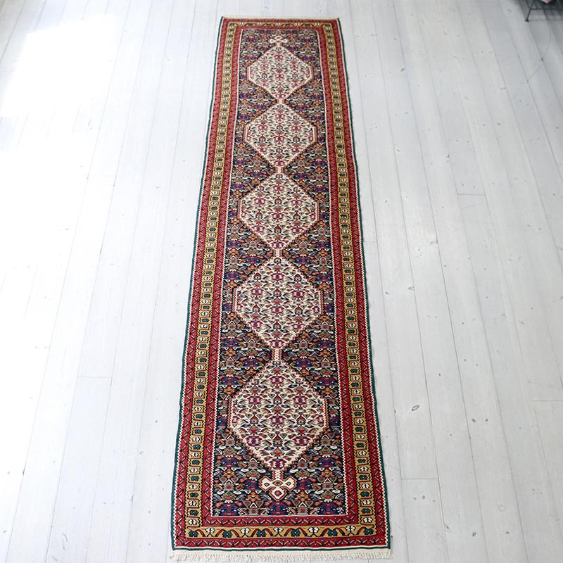 草木染めのセネキリム 258x61cm ランナー 花束のモチーフ/5つの六角形 | ブランド登録なし