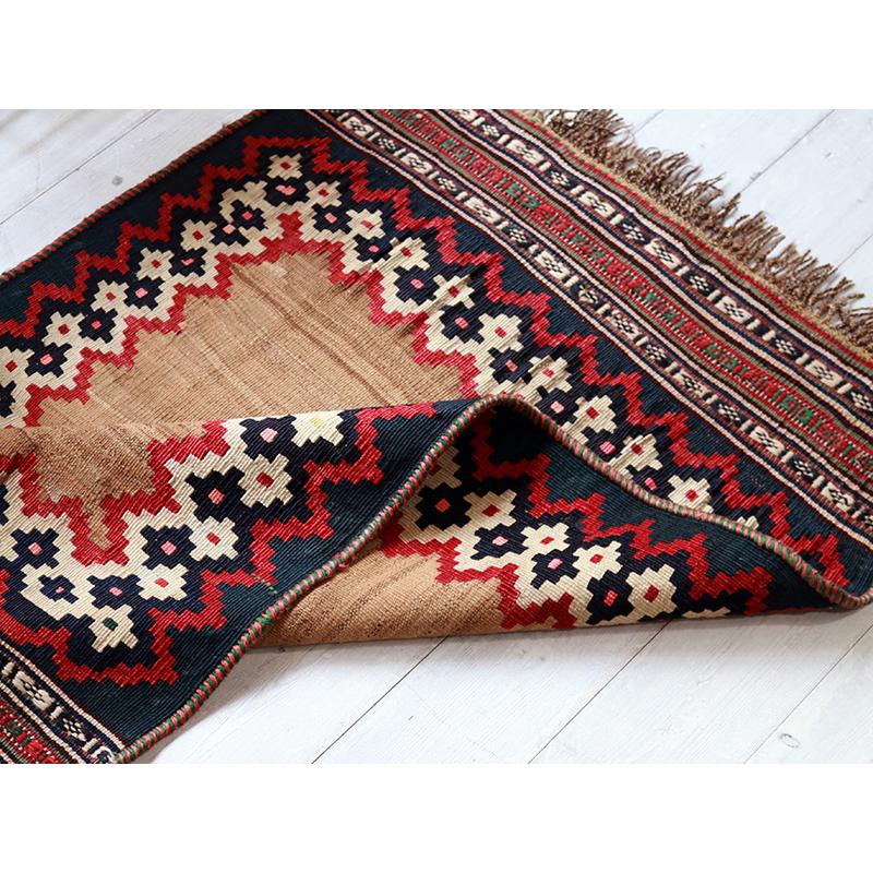 オールドキリム シラーズ  106x72cm ナチュラルカラー エンプティデザイン | ブランド登録なし | 05