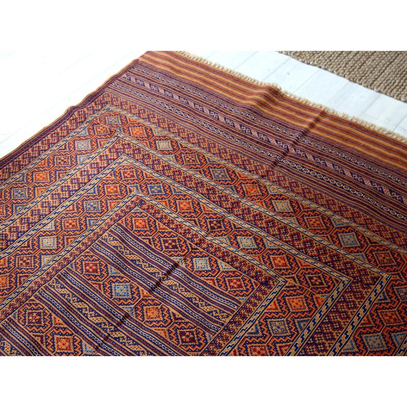 シルジャンキリム　スザンニ織り 198x130cm 細かな織りの幾何学モチーフ | ブランド登録なし | 02