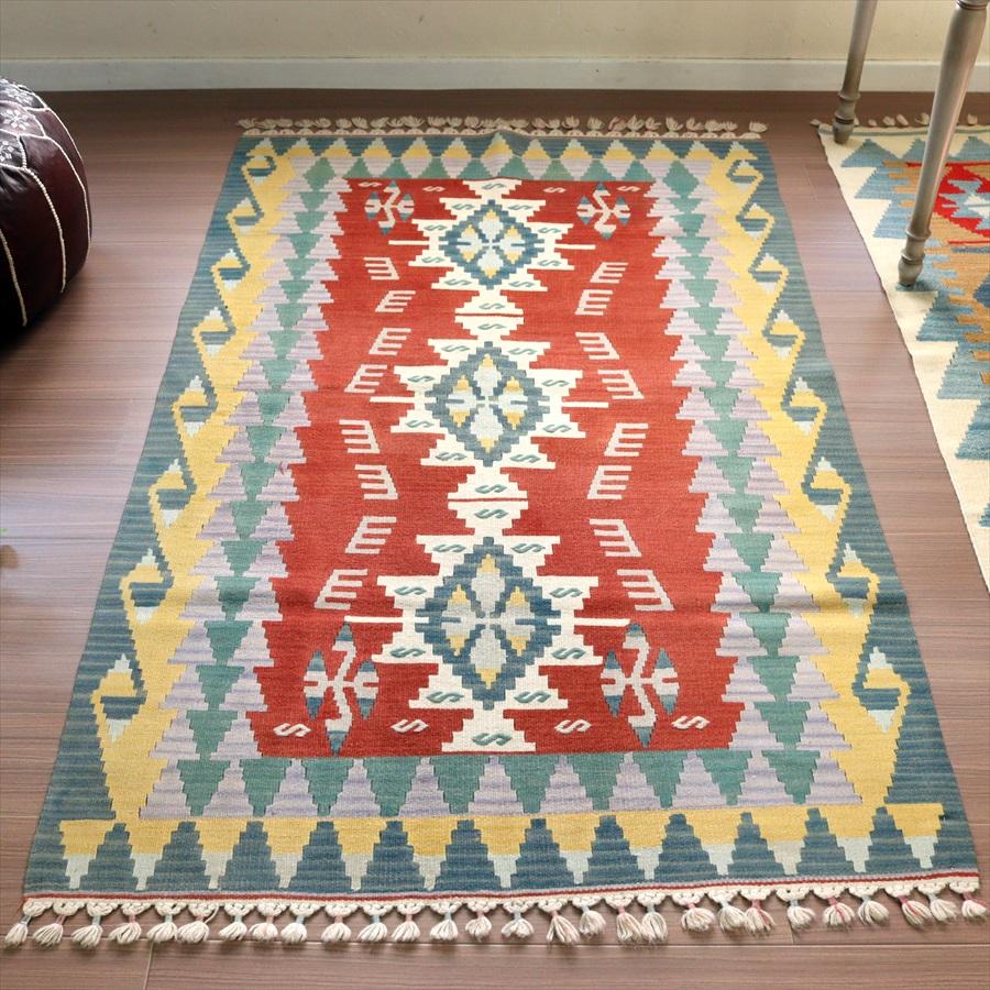 カイセリキリム トルコの手織りラグ 172x109cm ベレケットのモチーフ
