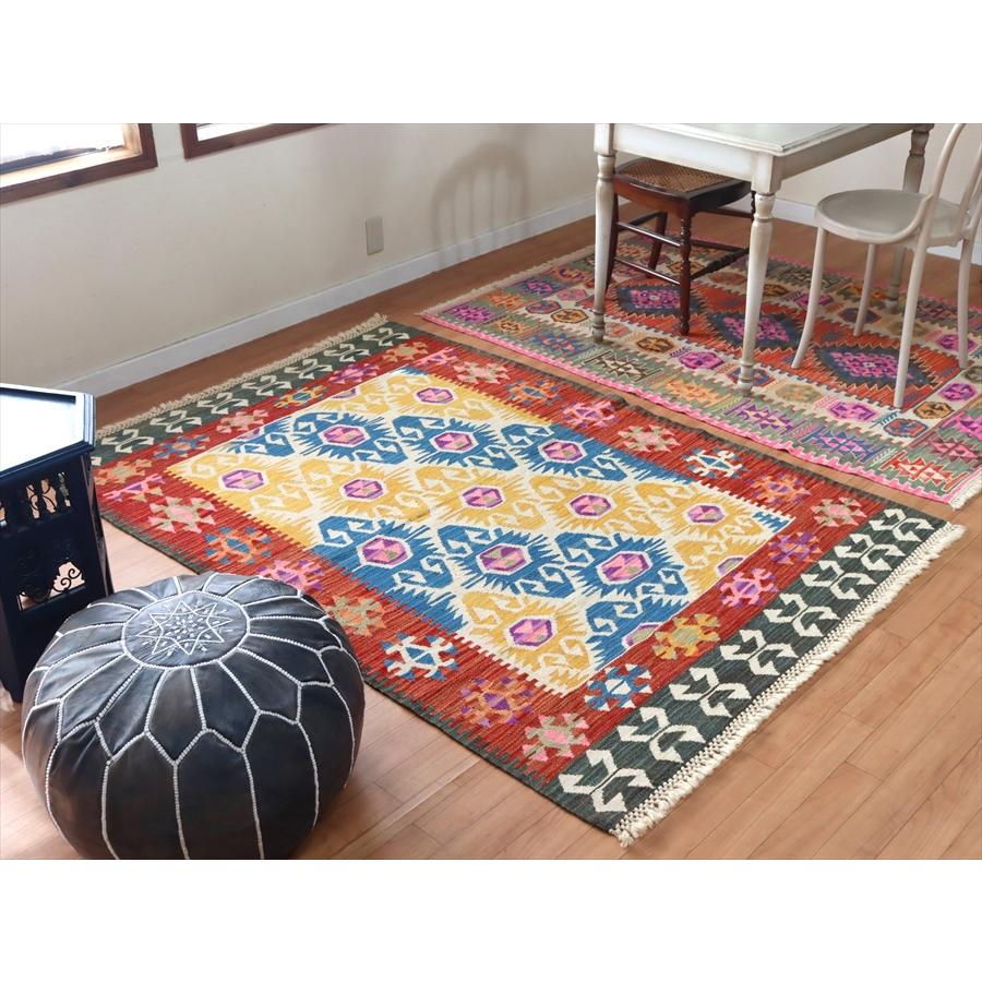 色にこだわるワンランク上のカイセリキリム 185x128cm 連なるエリベリンデ | ブランド登録なし | 01