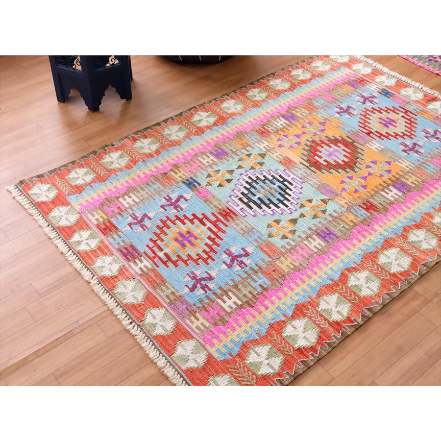 色にこだわるワンランク上のカイセリキリム 181x127cm ４つのイーブルアイ | ブランド登録なし | 03