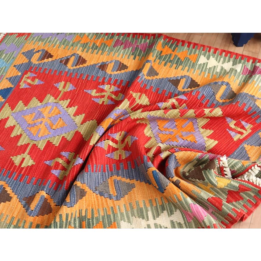 色にこだわるワンランク上のカイセリキリム 181x130cm レッド&グリーン | ブランド登録なし | 05