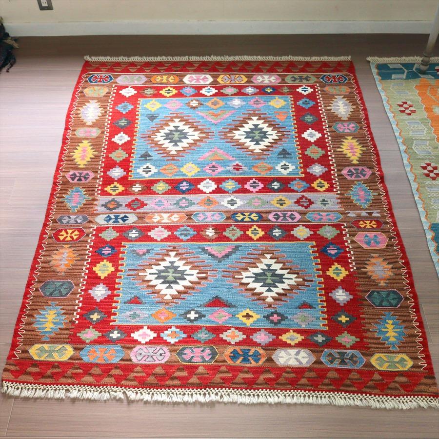 細かな織りの手織りキリム カイセリ 174x134cm ２つのサンドゥックとイーブルアイ | ブランド登録なし