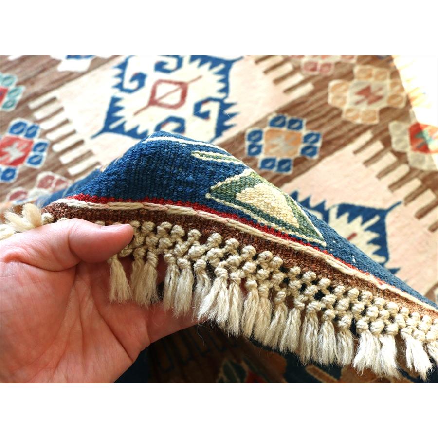 細かな織りの手織りキリム コンヤ 176x141cm エリベリンデのモチーフ | ブランド登録なし | 08