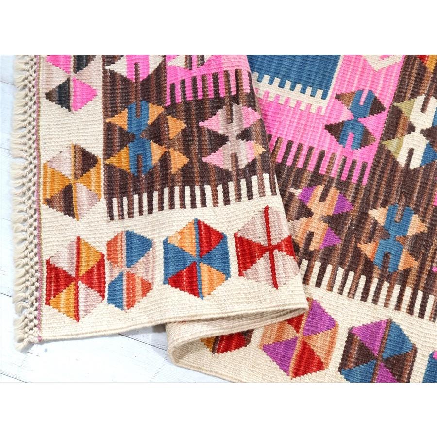 ワンランク上のカイセリキリム　セッヂャーデ 182x130cm ２つのサンドゥックと狼の足跡 | ブランド登録なし | 06