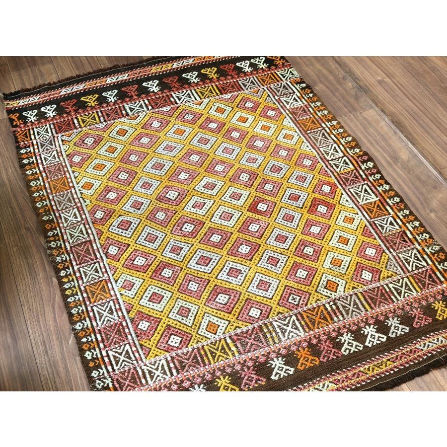 オールドキリム エスキシェヒル 134x98cm 一面のジジムモチーフ