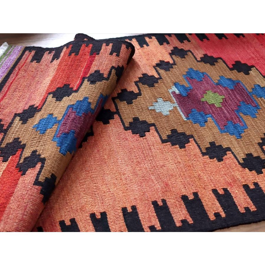 オールドキリム フェティエ 109x62cm ２つのメダリオン | ブランド登録なし | 04