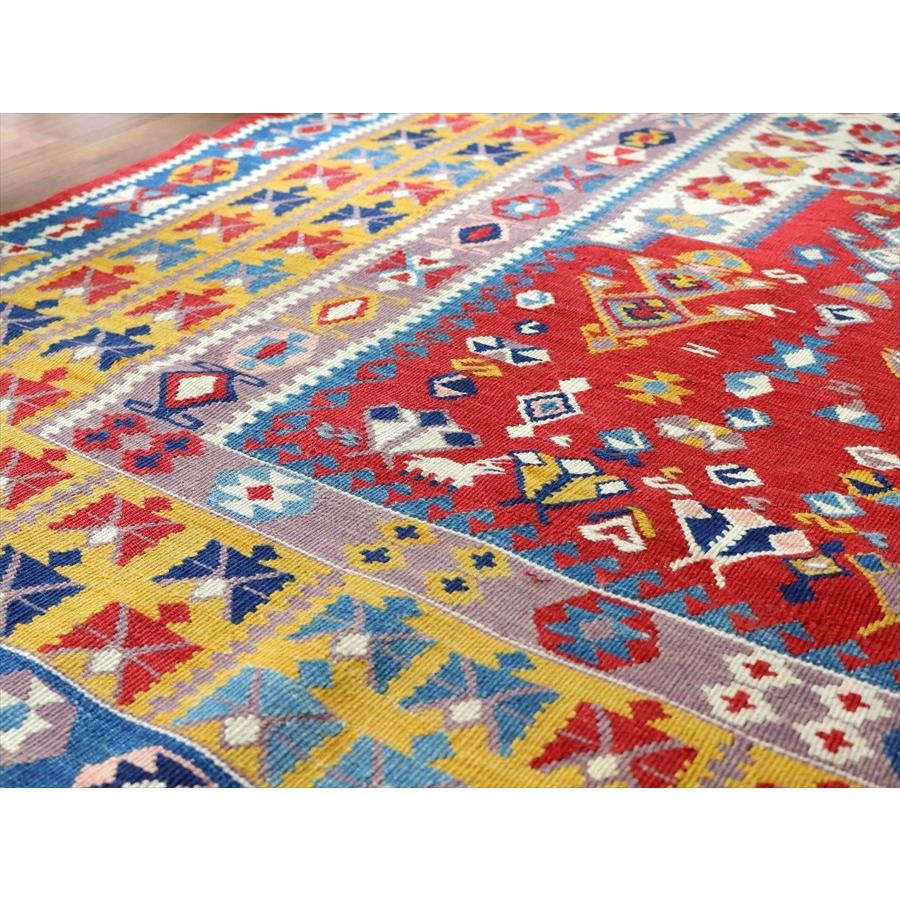 トルコ手織りキリム コンヤ　草木染 156x135cm 階段状の赤いミフラープ | ブランド登録なし | 05