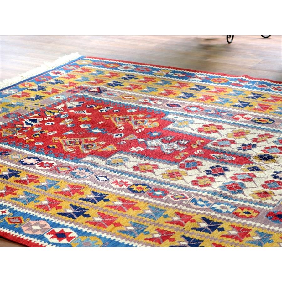 トルコ手織りキリム コンヤ　草木染 156x135cm 階段状の赤いミフラープ | ブランド登録なし | 08