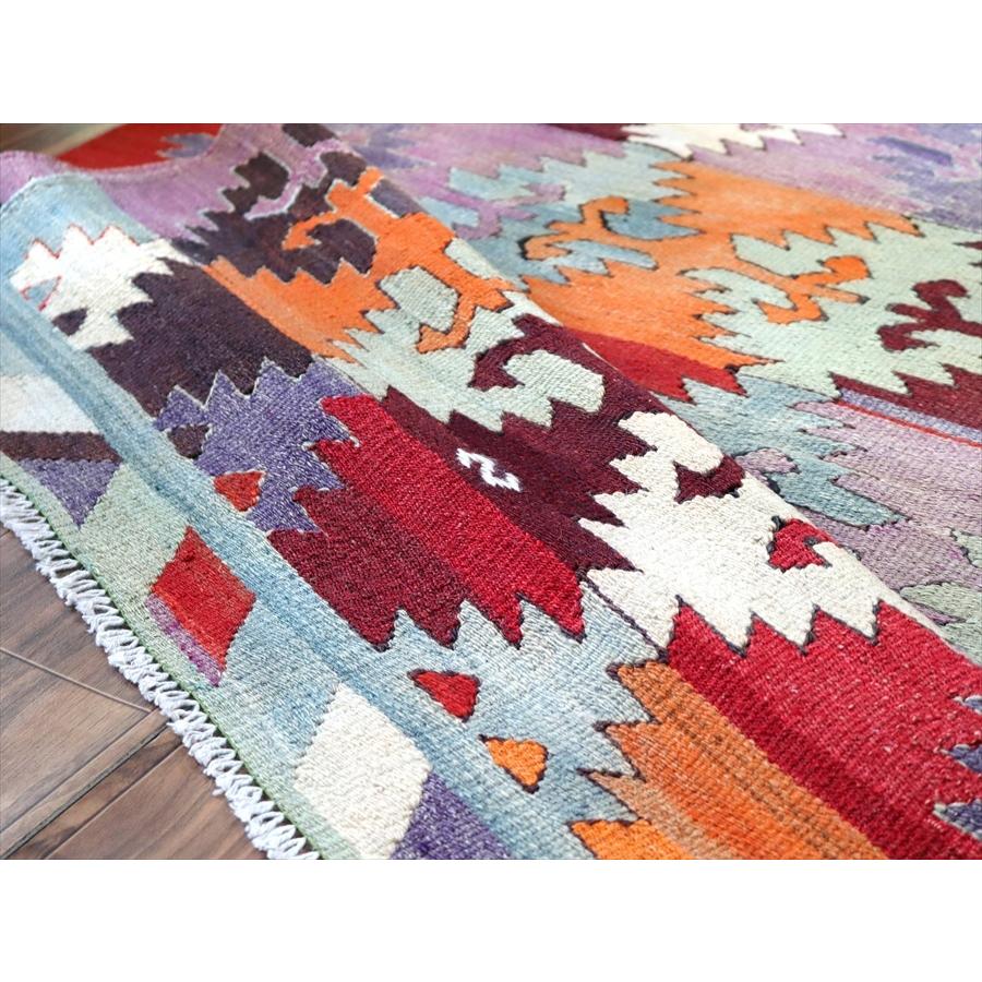 オールドキリム アフィヨン 115x91cm 連なるジグザグモチーフ パッチワーク デザイン | ブランド登録なし | 08