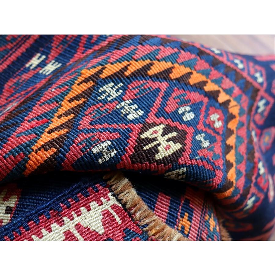 オールドキリム ハッキャリ フラグメント 104x84cm 濃紺とローズピンク | ブランド登録なし | 06