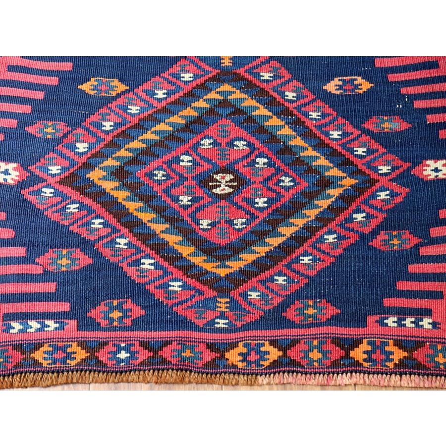 オールドキリム ハッキャリ フラグメント 111x84cm 濃紺とローズピンク | ブランド登録なし | 02