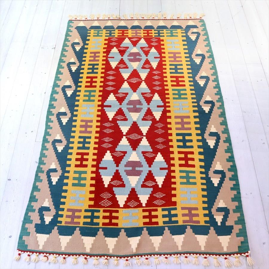 トルコの手織りキリム　セッヂャーデ 185x110cm 狼の足跡のモチーフ | ブランド登録なし