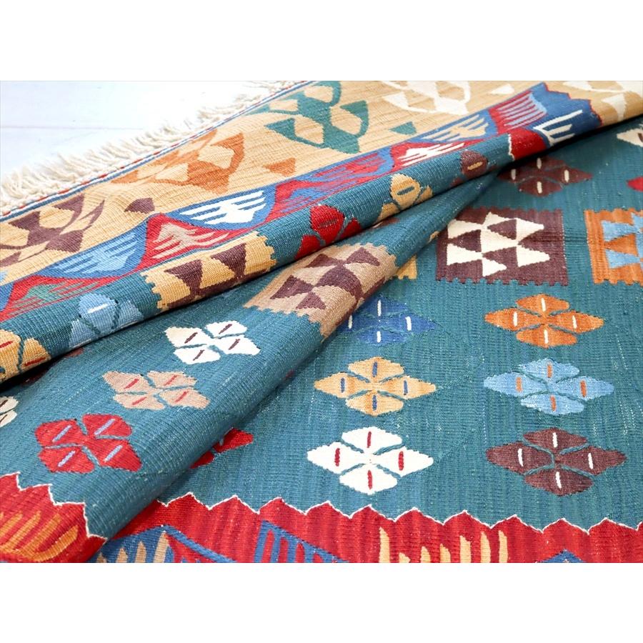 トルコの手織りキリム　ウシャク 173x122cm 幾何学模様と小花のモチーフ | ブランド登録なし | 06