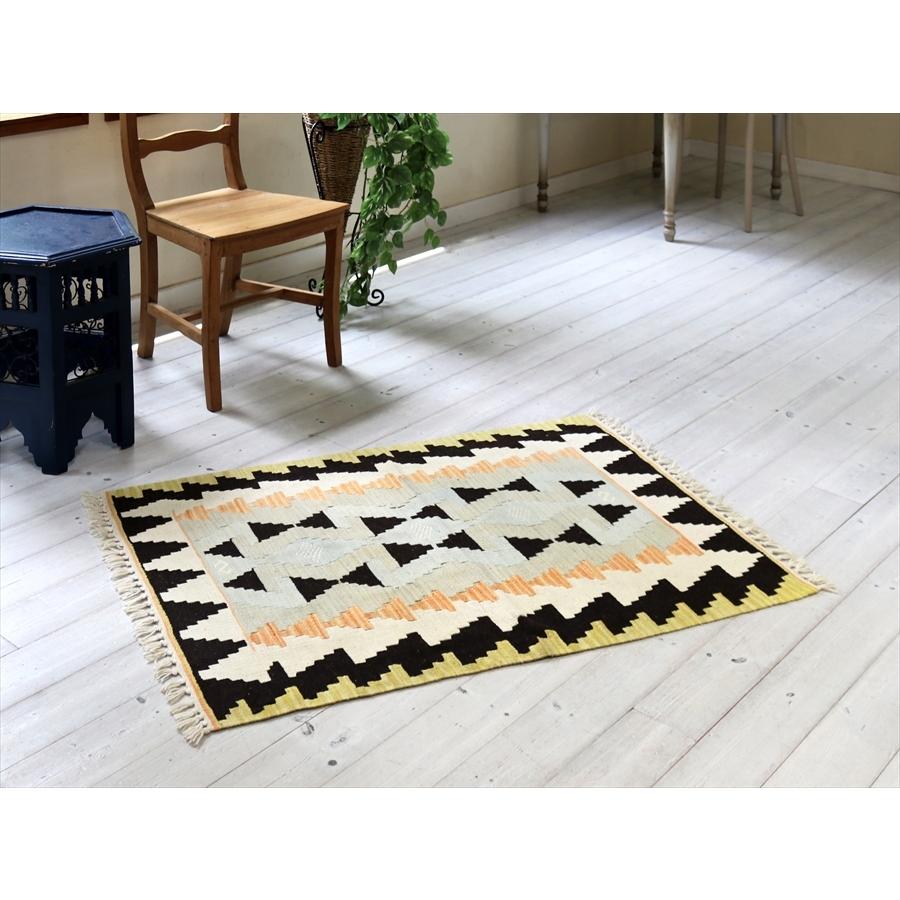 やわらかな織りのカイセリ産キリム　チェイレキ 114x79cm 雄羊の角 | ブランド登録なし | 01