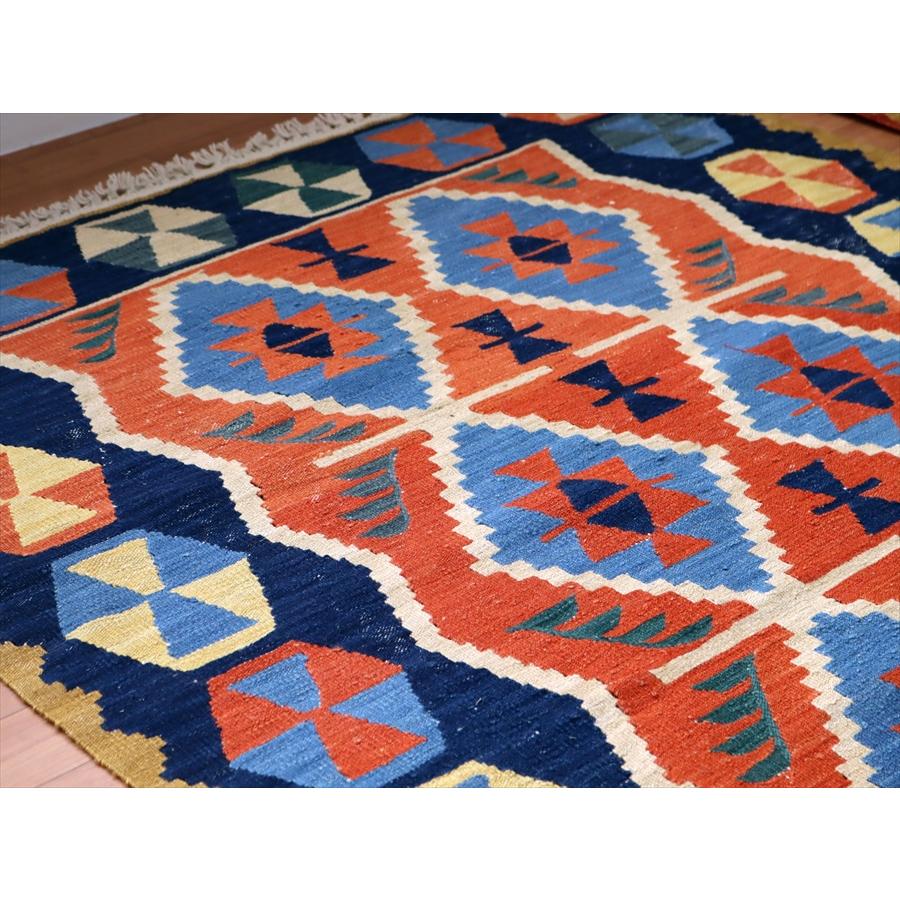 トルコの手織りキリム ウシャク 180x119cm ベレケットのモチーフ | ブランド登録なし | 06
