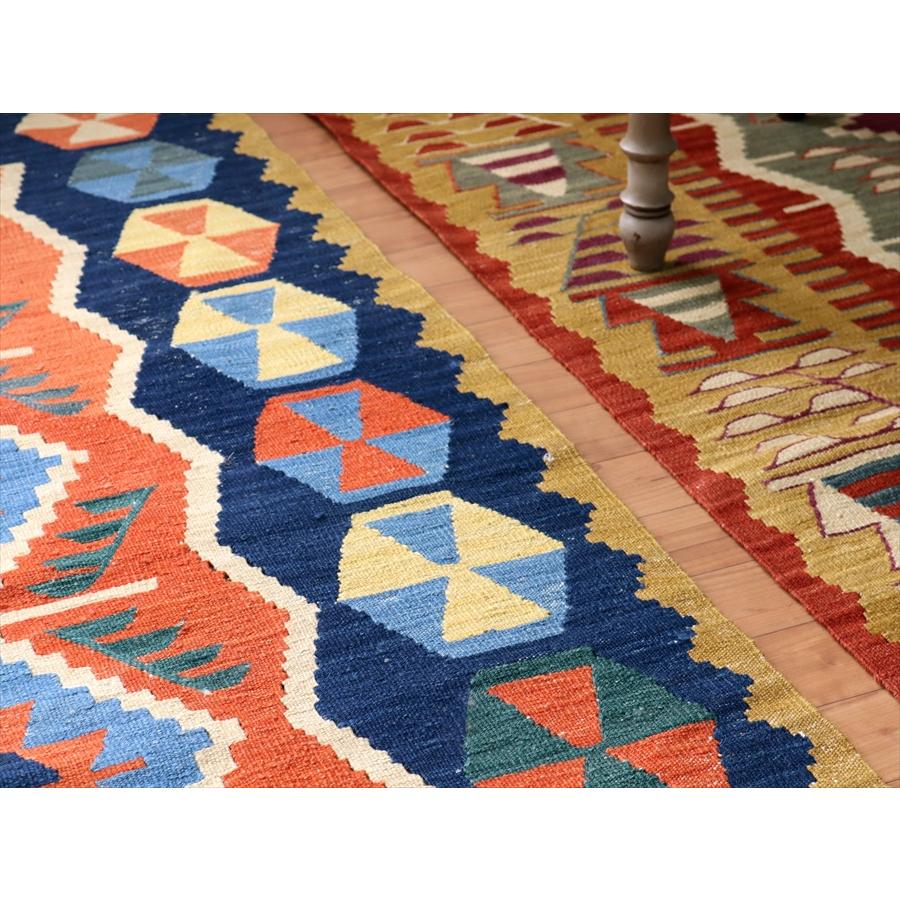 トルコの手織りキリム ウシャク 180x119cm ベレケットのモチーフ | ブランド登録なし | 07