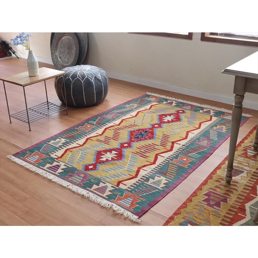 トルコキリム ウシャク　セッヂャーデ 170x114cm ベレケットのモチーフ | ブランド登録なし | 01