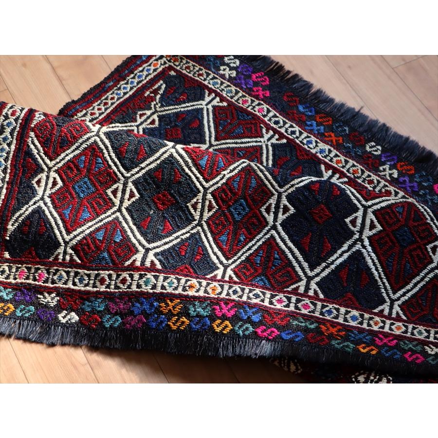 オールドキリム ムート 96x75cm 連なるひし形 ジジム