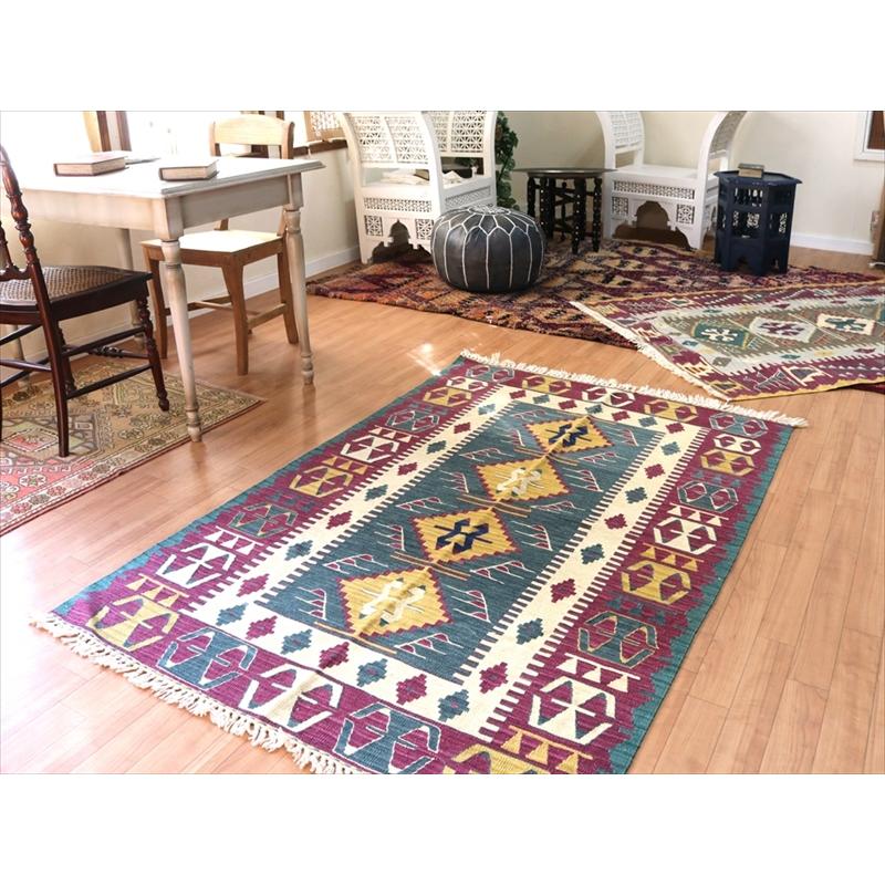 トルコキリム ウシャク産 176x115cm ブルーグリーン/ 赤紫