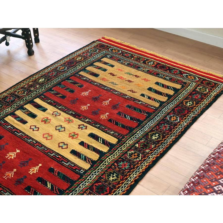 グチャン イランの手織りキリム 183x104cm スカートをはいた女の子と幾何学モチーフ | ブランド登録なし | 02