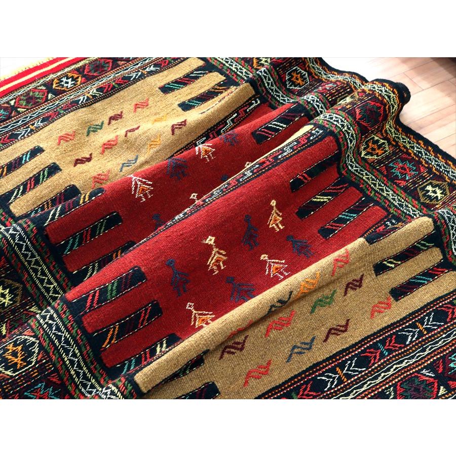 グチャン イランの手織りキリム 183x104cm スカートをはいた女の子と幾何学モチーフ | ブランド登録なし | 07