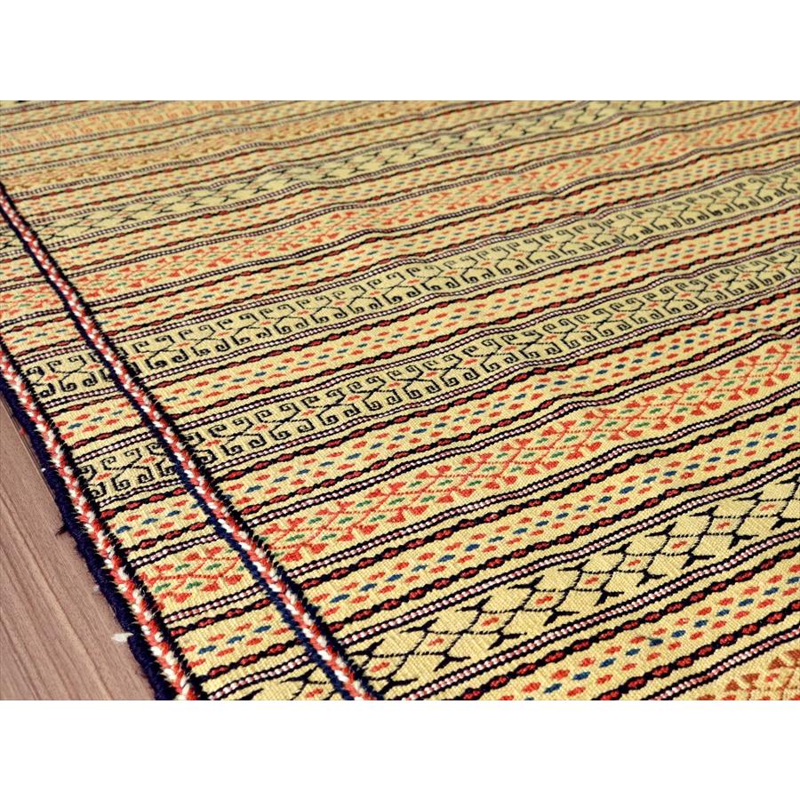 刺繍のようなスザンニ織りのキリム イラン東北部カラート 152x98cm マスタードイエロー | ブランド登録なし | 04