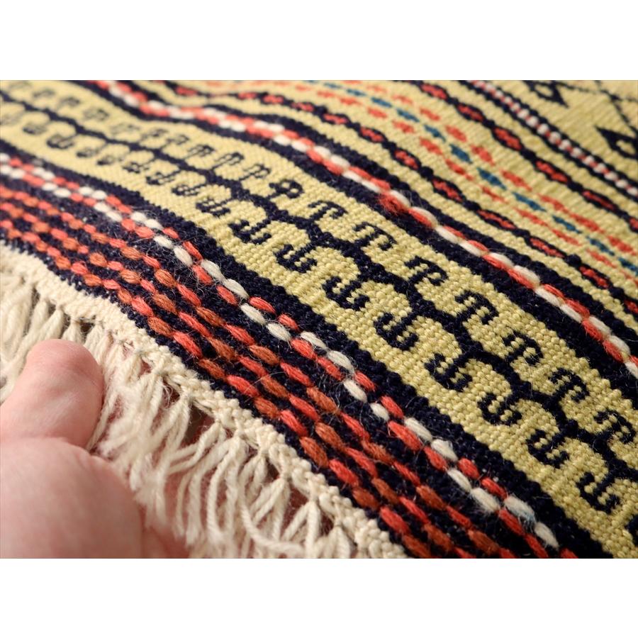 刺繍のようなスザンニ織りのキリム イラン東北部カラート 152x98cm マスタードイエロー | ブランド登録なし | 08