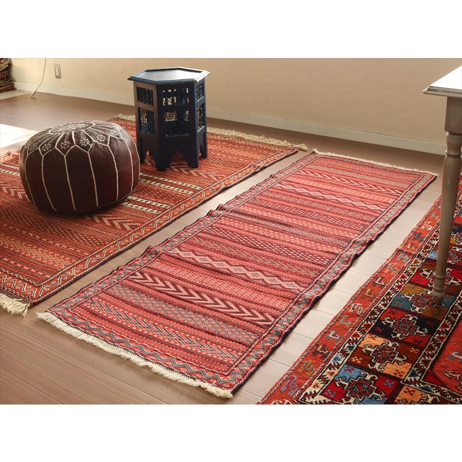 刺繍のようなスザンニ織りのキリム イラン東北部カラート 196x73cm 幾何学模様のボーダーデザイン | ブランド登録なし | 01