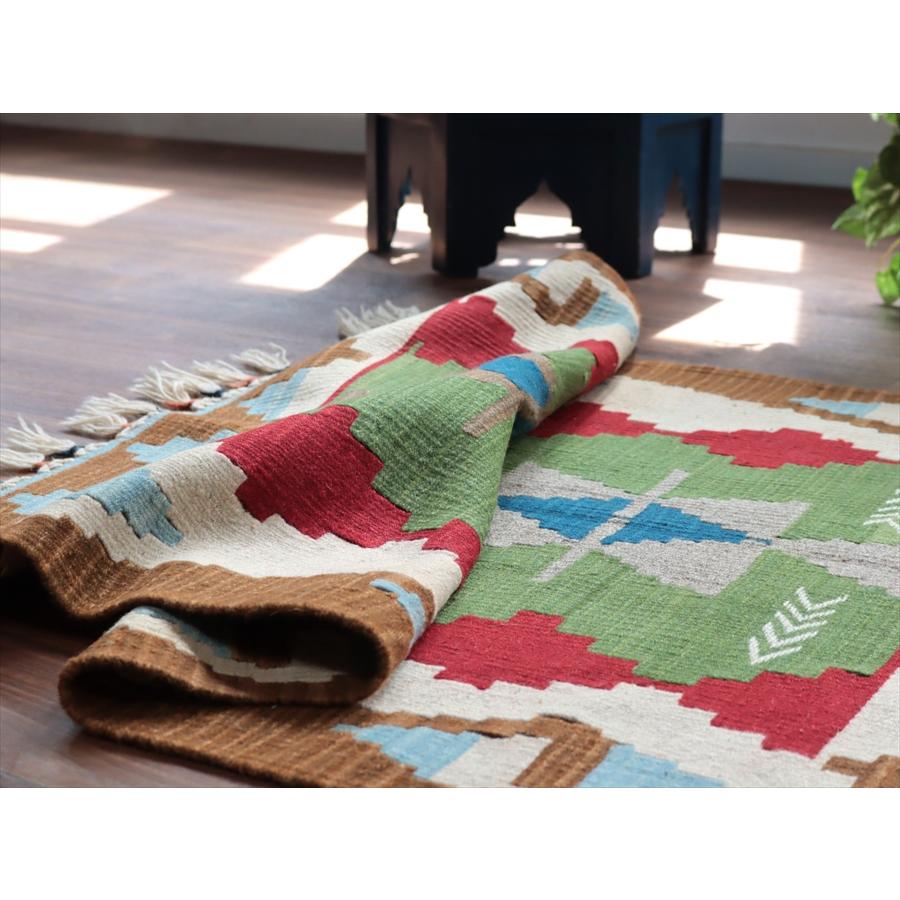 カイセリ産手織りキリム グリーン 110x80cm ベレケットのモチーフ トルコの手織りラグ |  | 04