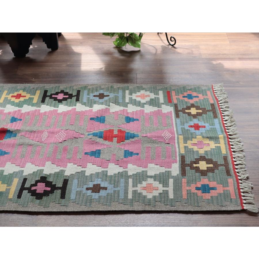 カイセリ産手織りキリム 124x82cm ピンク＆グリーン トルコの手織りラグ |  | 02