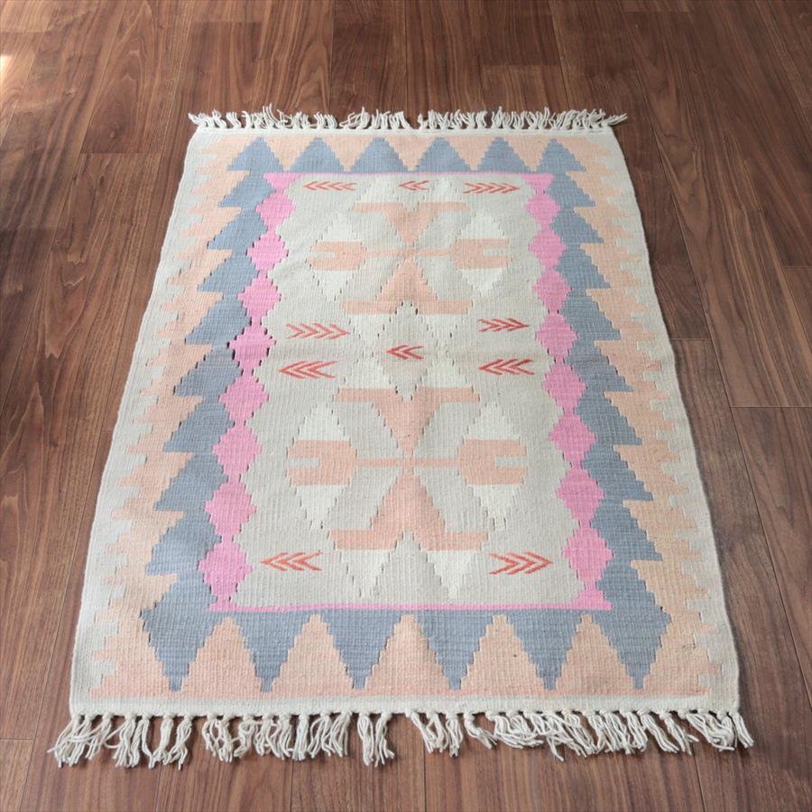 カイセリ産手織りキリム 129x83cm パステルカラー トルコの手織りラグ | 