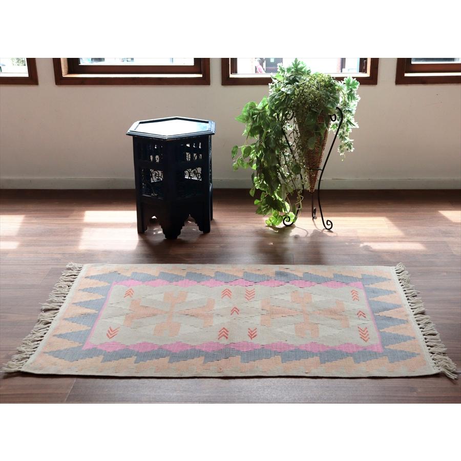 カイセリ産手織りキリム 129x83cm パステルカラー トルコの手織りラグ |  | 01