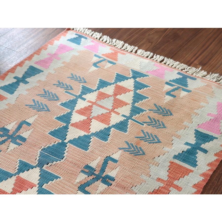 トルコの手織りキリム カイセリ 127x90cm 幾何学モチーフ パステルトーン |  | 02