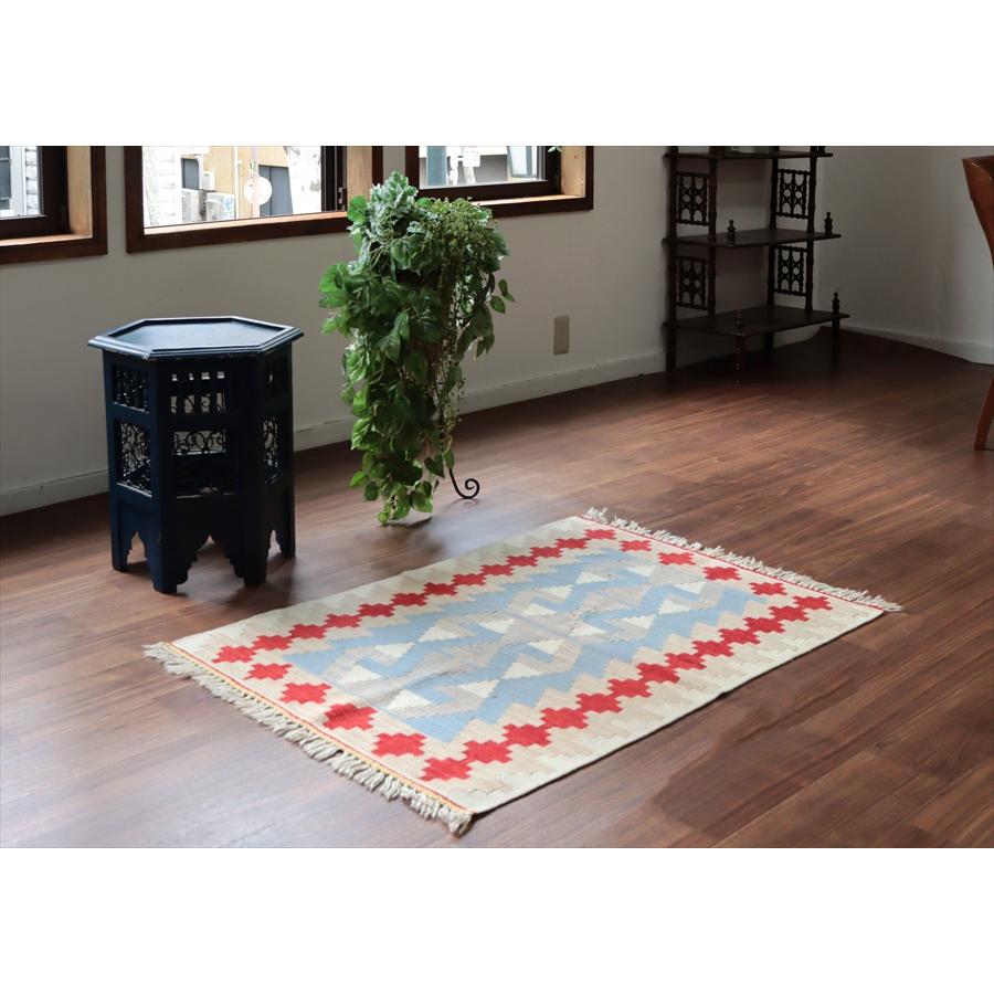 カイセリ産手織りキリム 雄羊の角 115x79cm ブルー＆グレー トルコの手織りラグ |  | 01